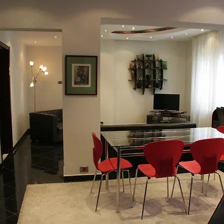 Prime Near Vitosha Blvd. Apartmán